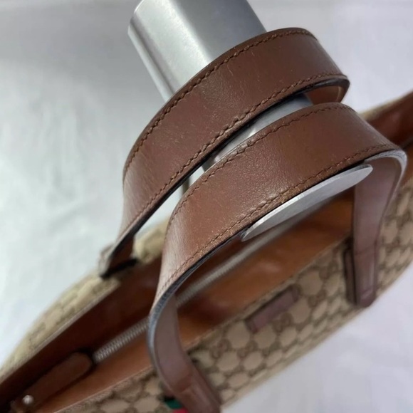 Large Gucci Tote - Picture 3 of 16